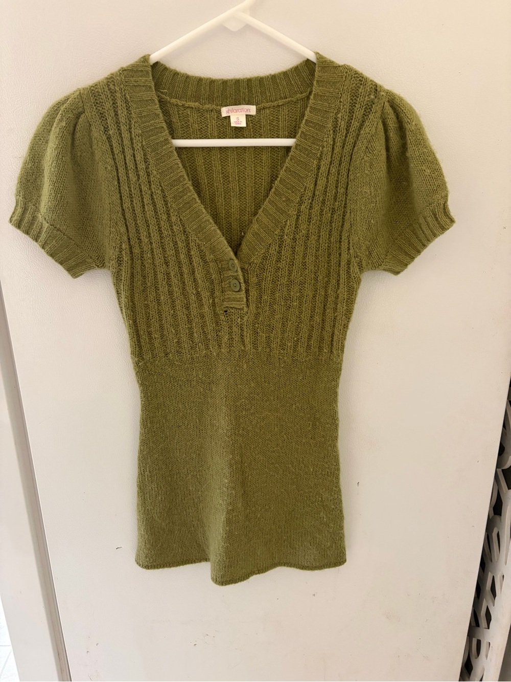 Y2K Xhilaration Olive Green Ribbed V-Neck Short-Sleeve Sweater Top